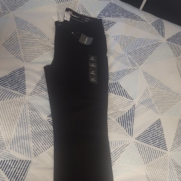 Eddie Bauer Women's Jeans Black 10 Tall NWT - Picture 2 of 7